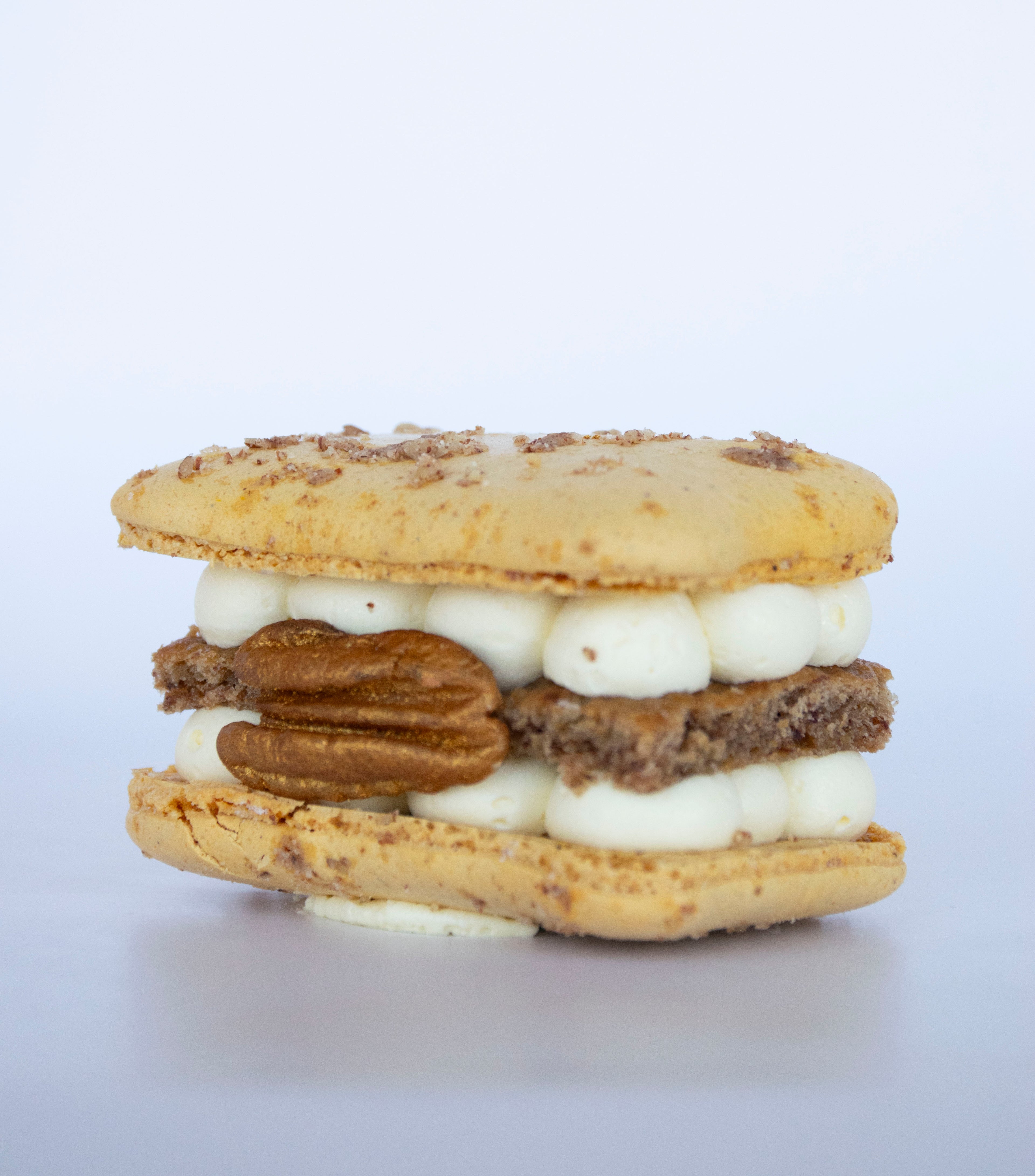 Pecan Pie Macaron
