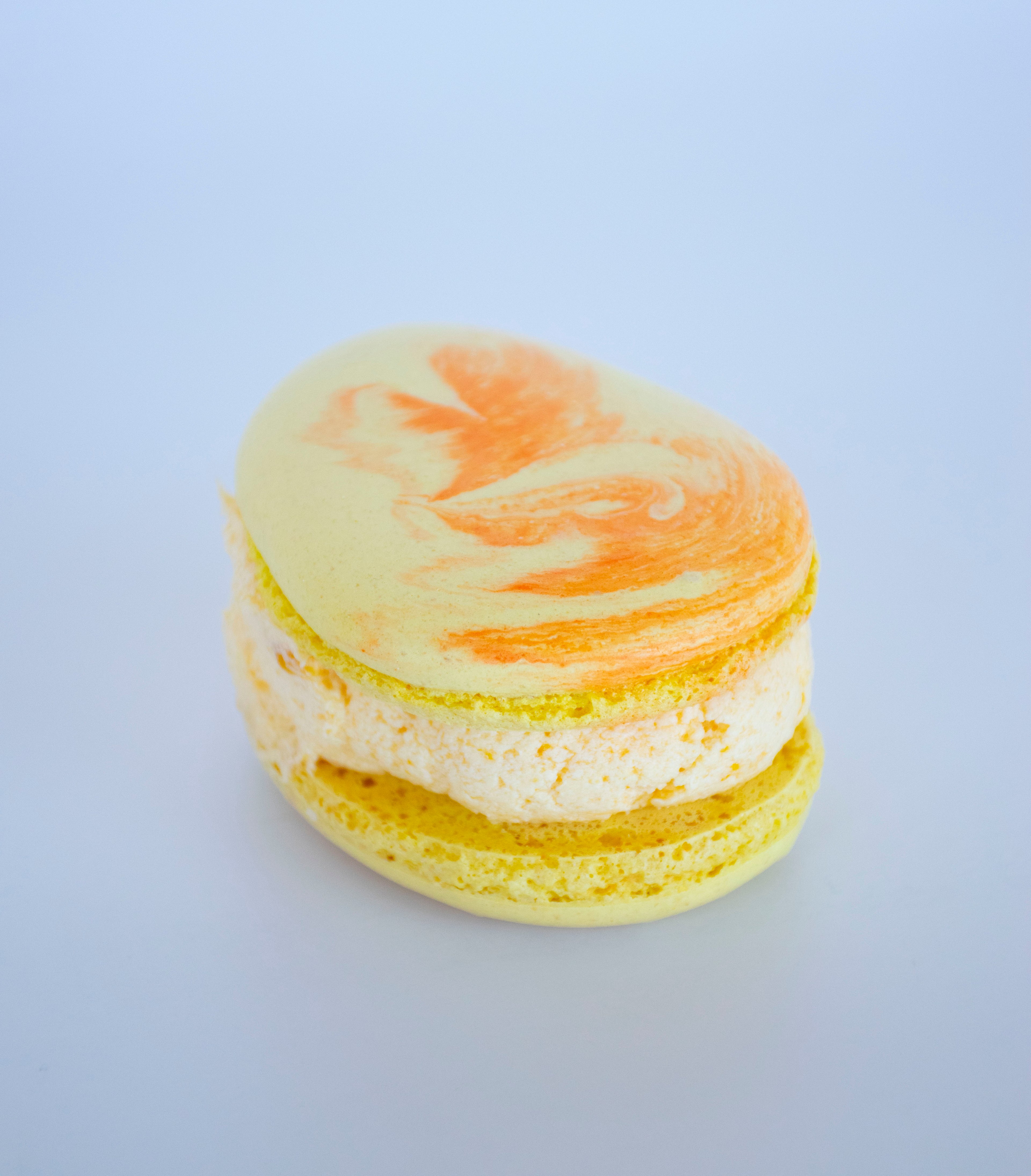 Mango Macaron