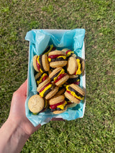 Load image into Gallery viewer, Father’s Day Cheese burger macarons