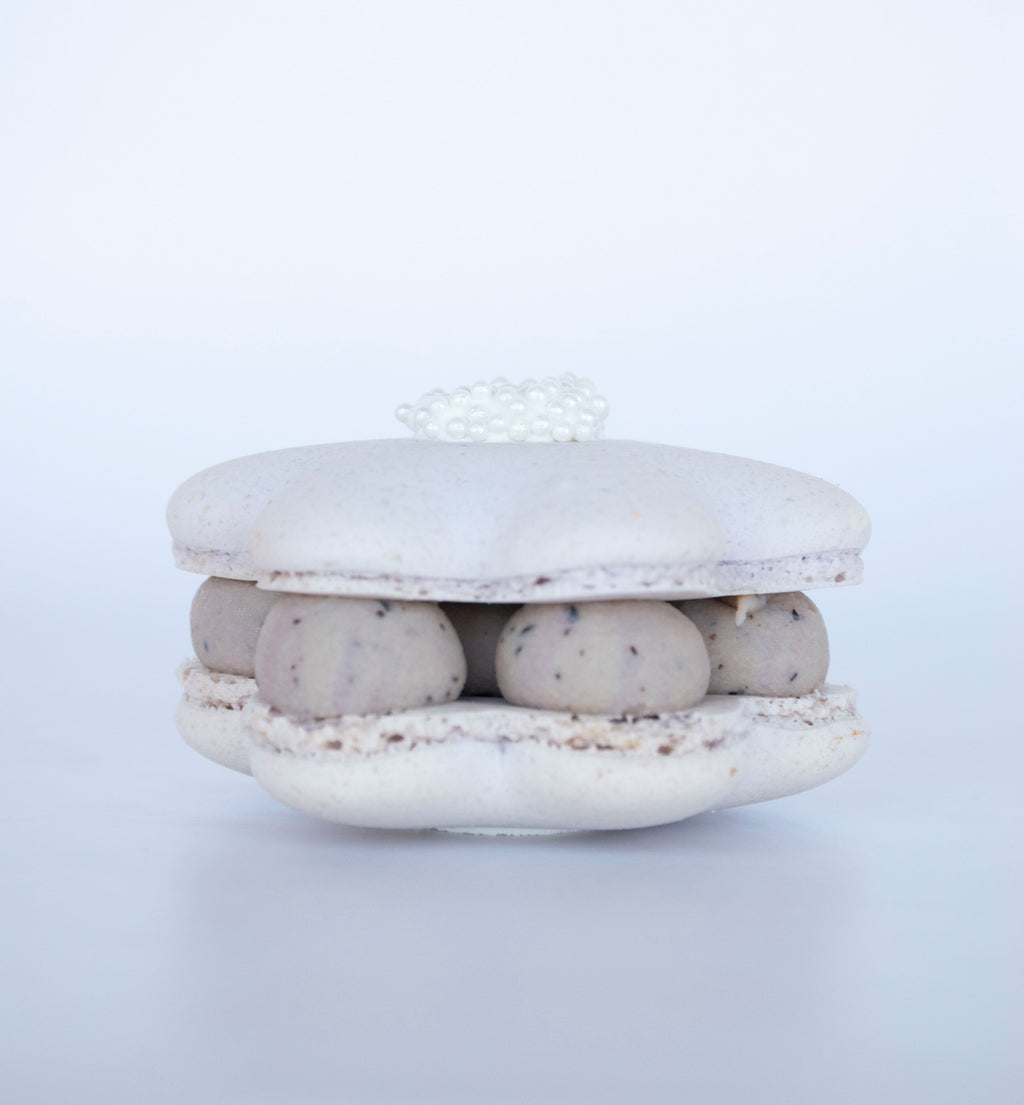 Earl Grey Tea Macaron