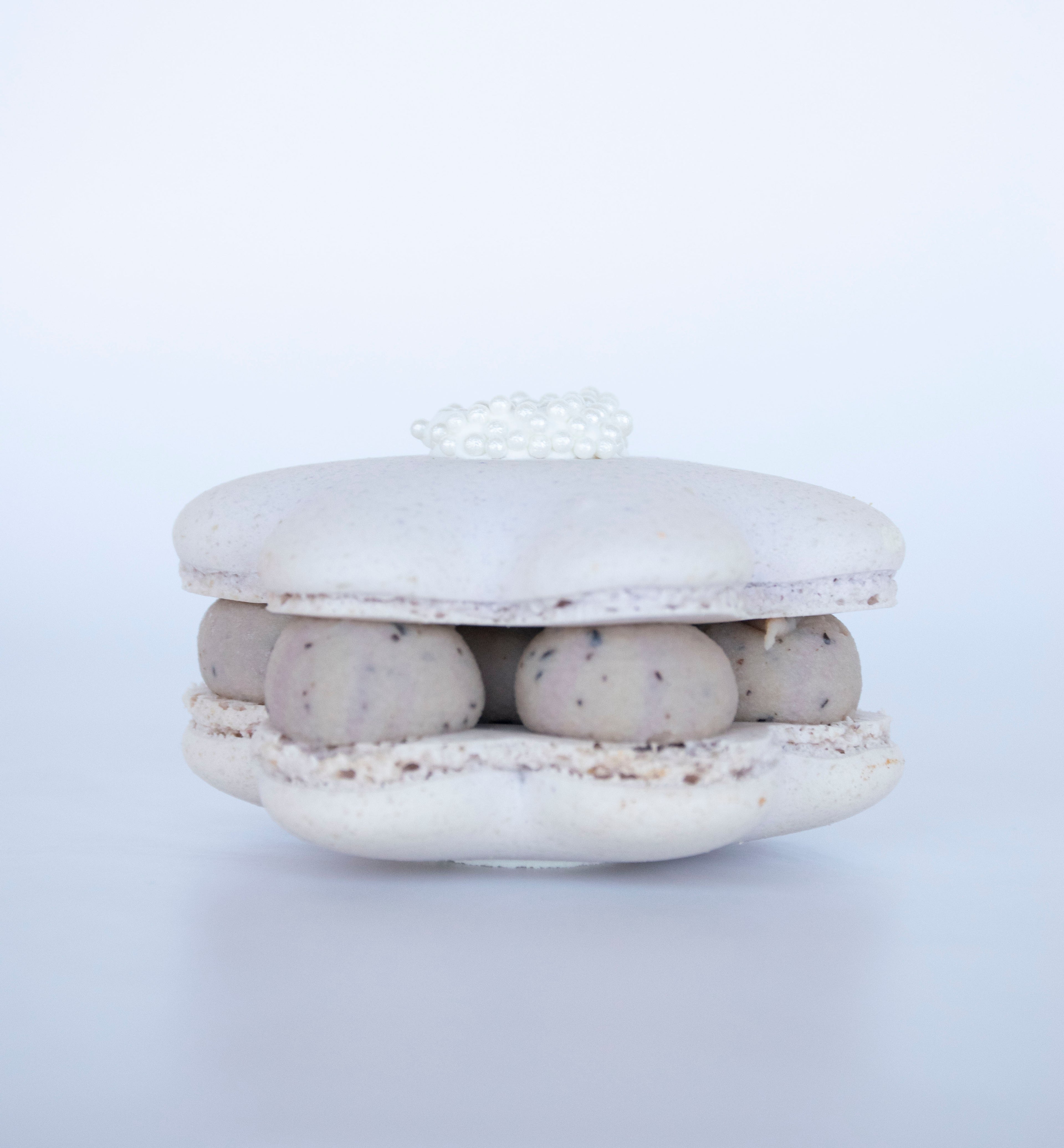 Earl Grey Tea Macaron