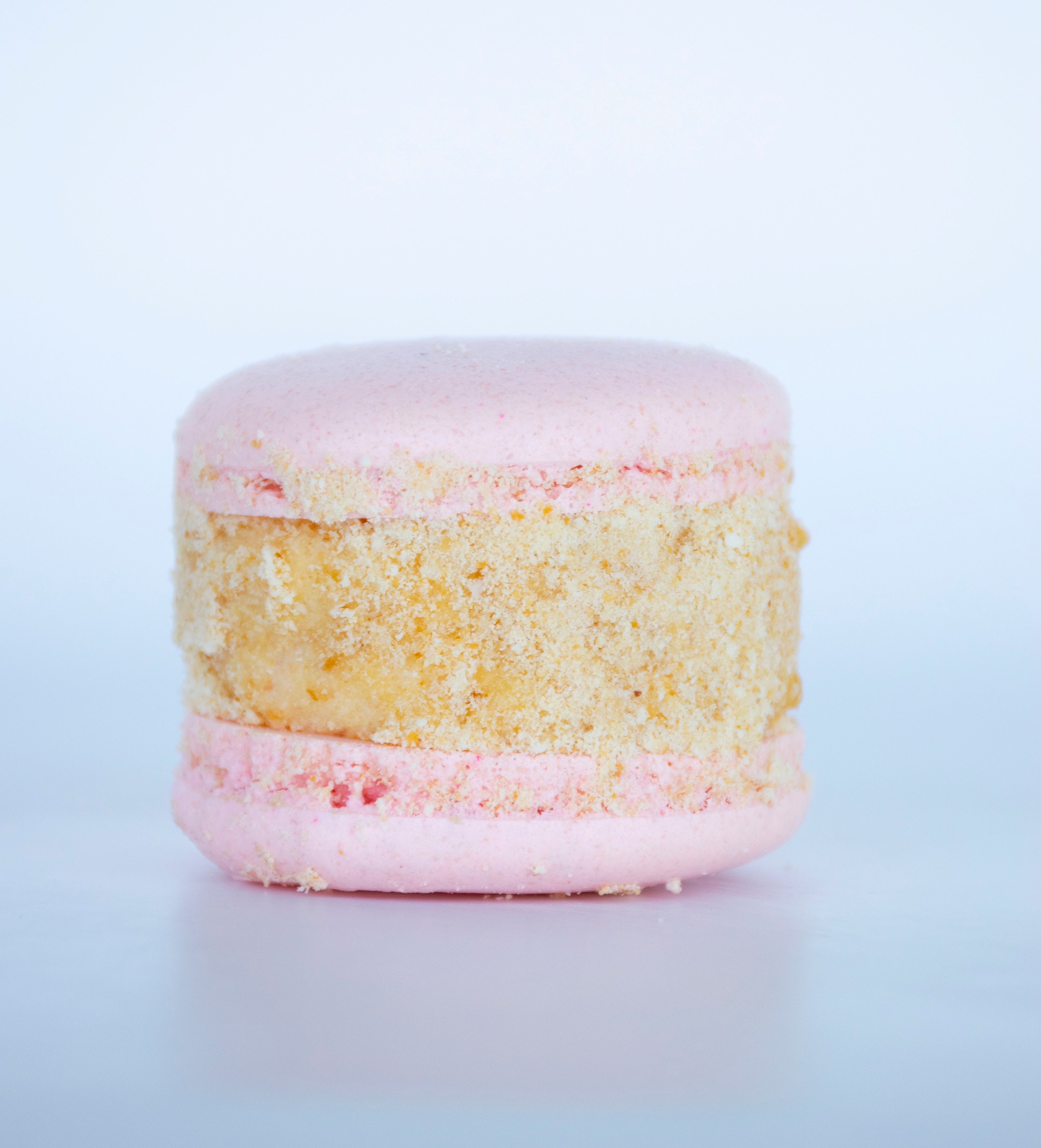 Strawberry Cheesecake Macaron