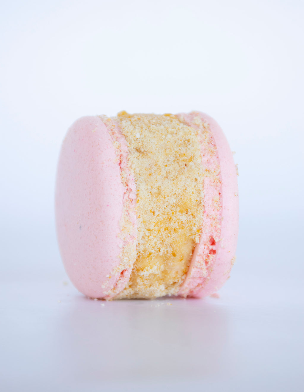 Strawberry Cheesecake Macaron