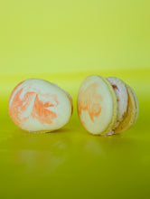 Load image into Gallery viewer, Mango Macaron