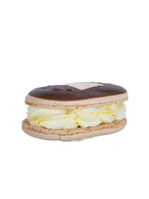 Load image into Gallery viewer, Chocolate Eclair Macaron
